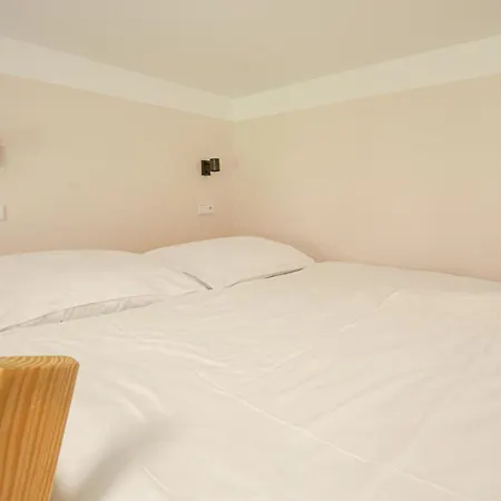 Pod Kolonadou Apartment Johannisbad